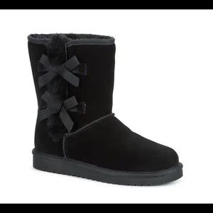 ugg (koolaburra) black fur lined boots with bows